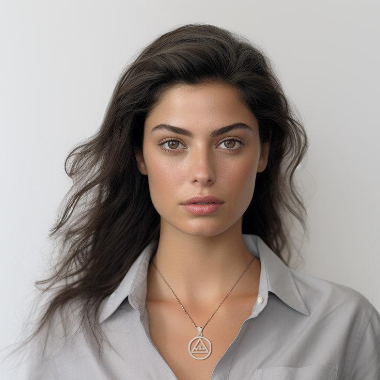 Claddagh AA Recovery Symbol Silver Pendant TPD386 - peterstone.dropshipping