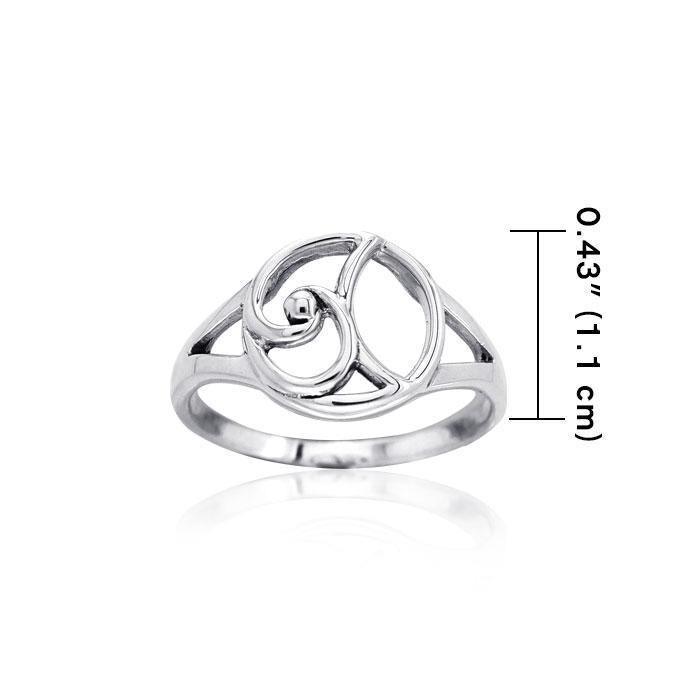 Contemporary Sterling Silver Ring TRI1123