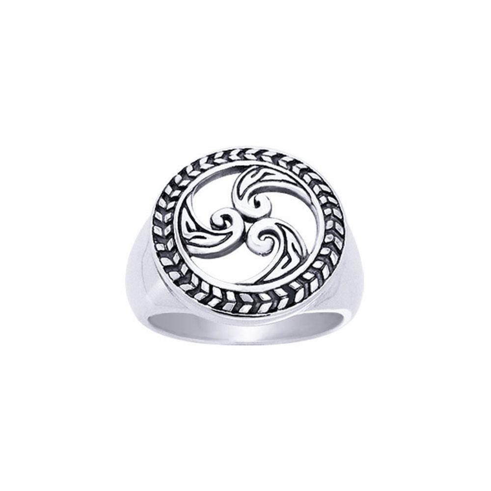 Celtic Maori Silver Ring TRI588