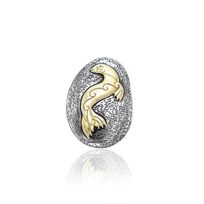 Celtic Seal Pendant MPD1720