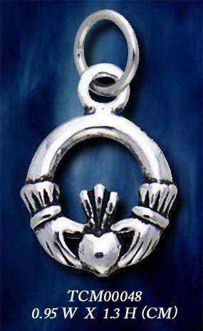 Charmed by the Irish Claddagh TCM048