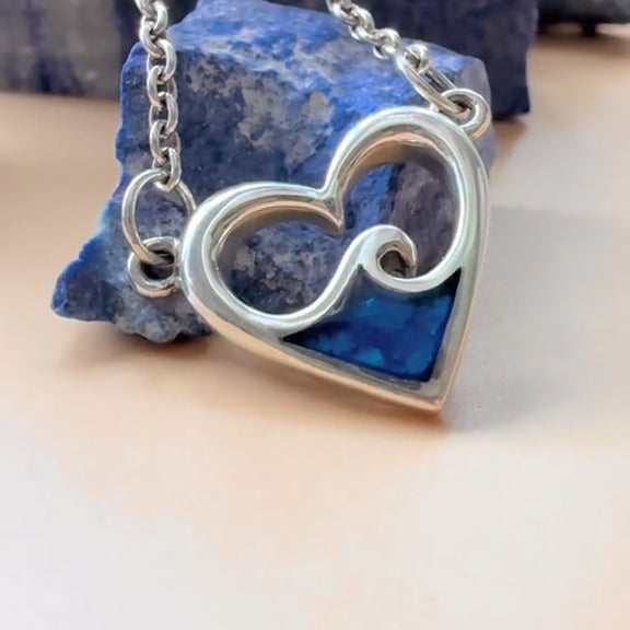 I love the Sea Wave Silver Necklace TNC008