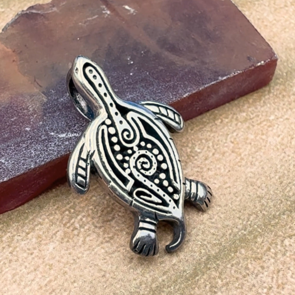Lightweight Aboriginal inspired Turtle Sterling Silver Pendant TPD6520