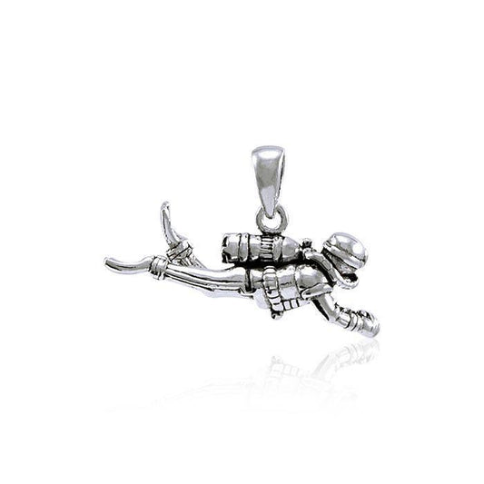 Undersea Bliss Diver Silver Pendant TP2669