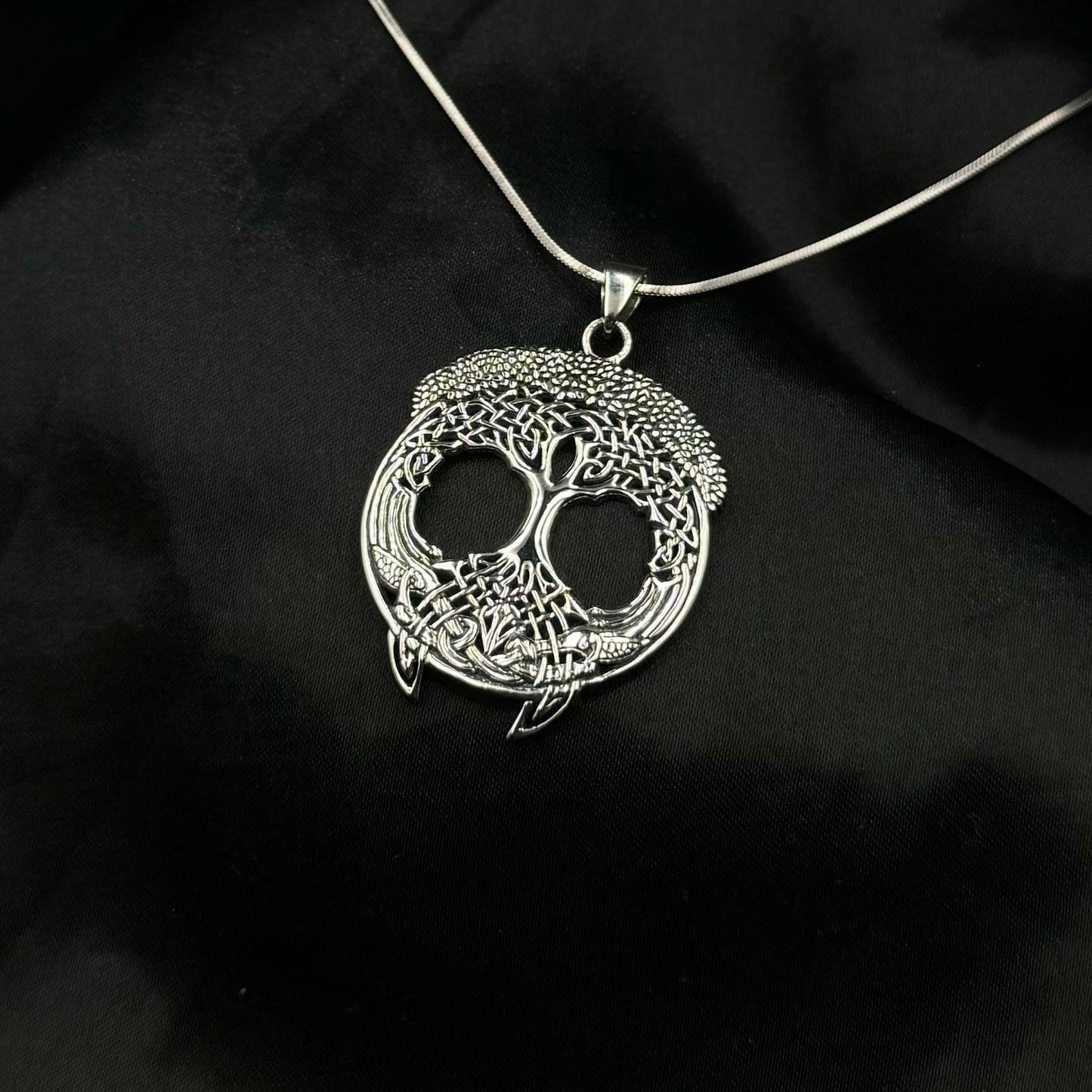 Lightweight I am in awe of the Tree of Life Sterling Silver Pendant by Courtney Davis TPD6526