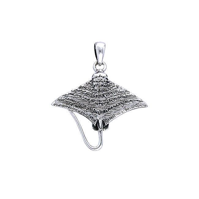 Eagle Ray Sterling Silver Pendant TPD048