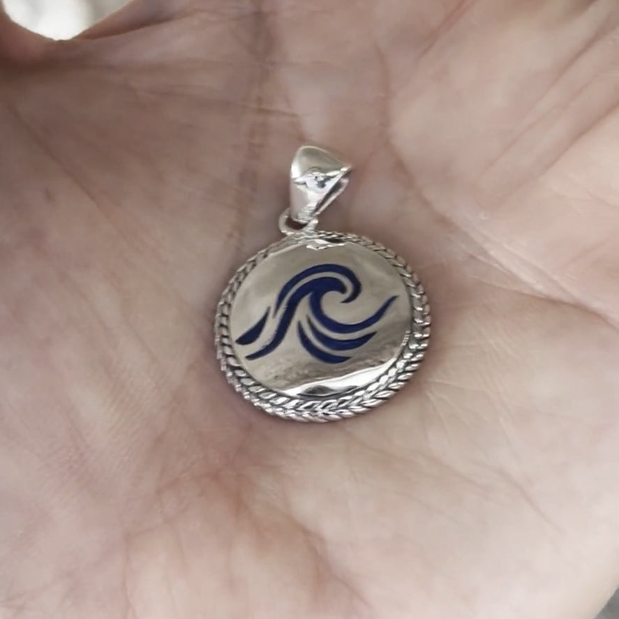 Wave braided Medallion Pendant TPD076