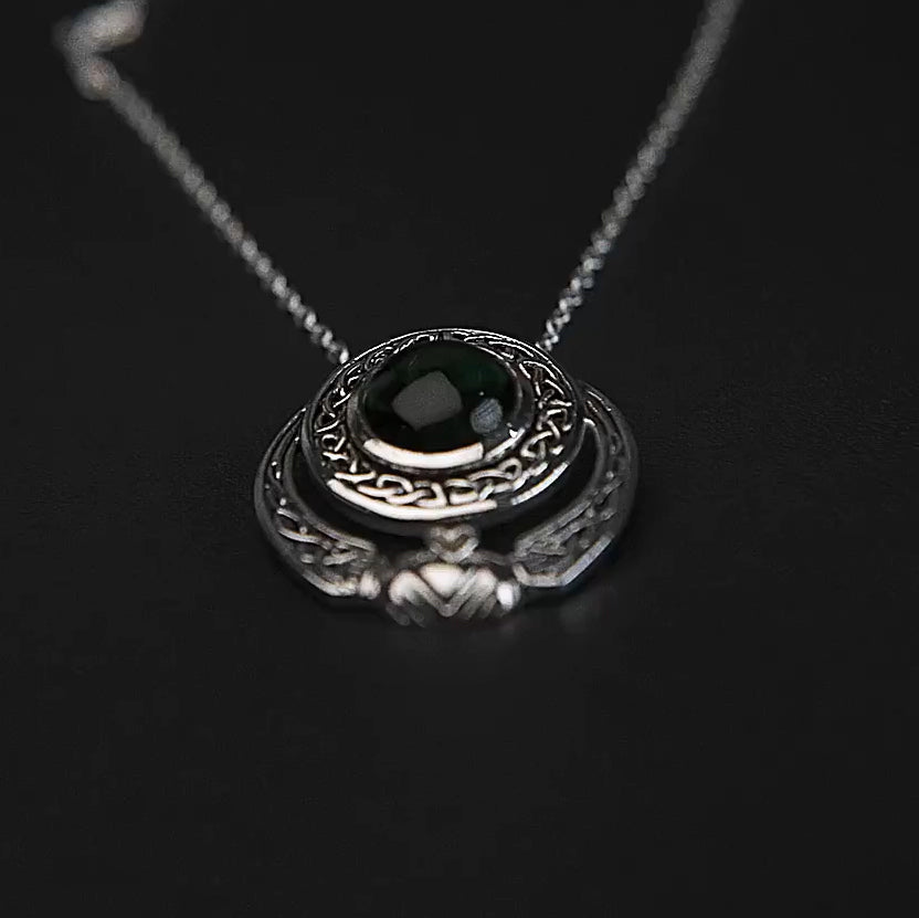 Lightweight A unique love of eternity and grace Celtic Knotwork Claddagh Sterling Silver Pendant with Gemstone TPD6527