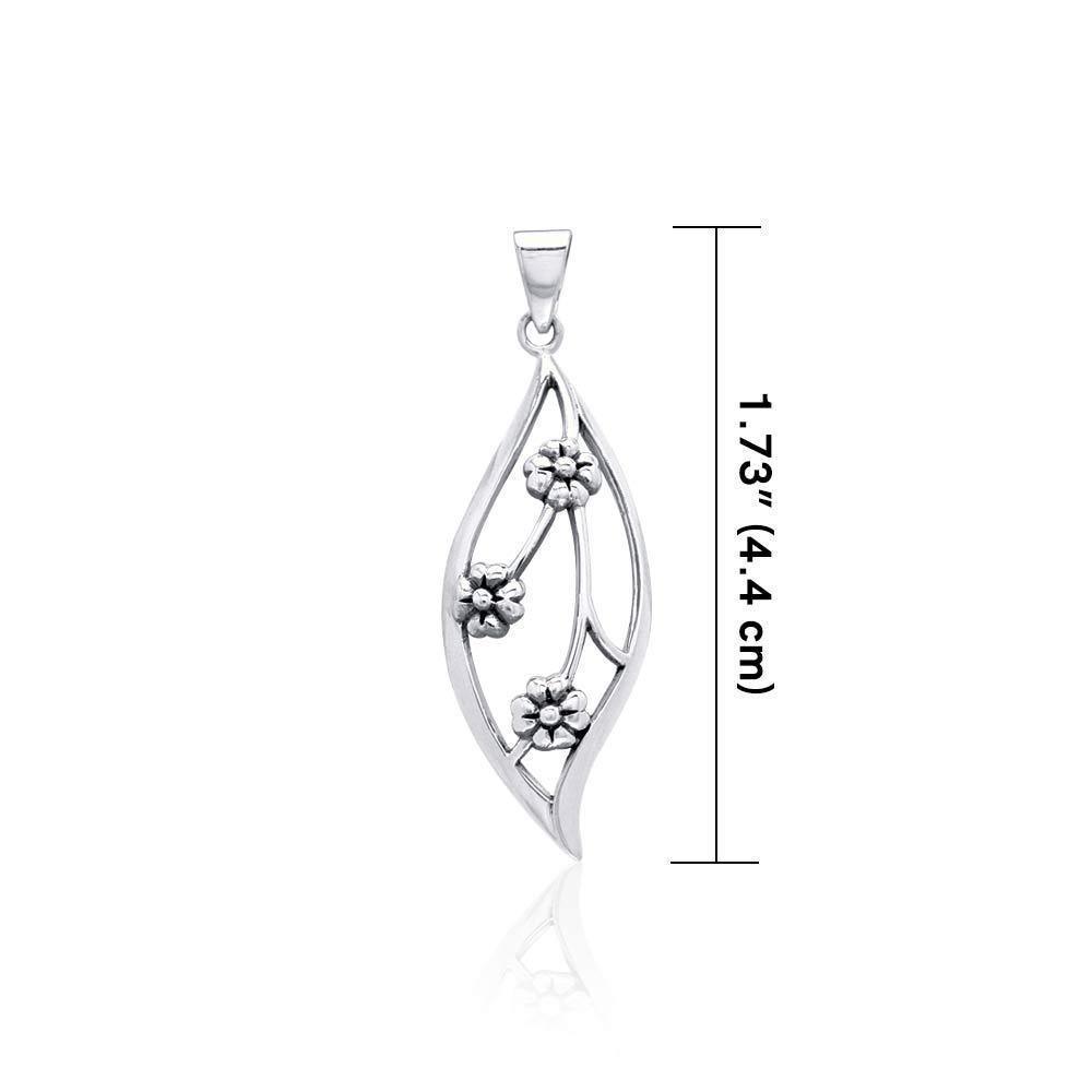 Elegant Flower Sterling Silver Pendant TPD3553