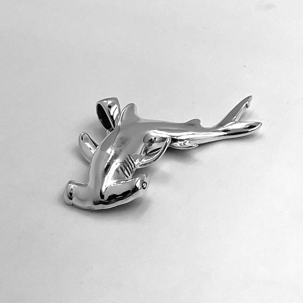 Swimming Hammerhead Shark Silver Pendant TPD5222