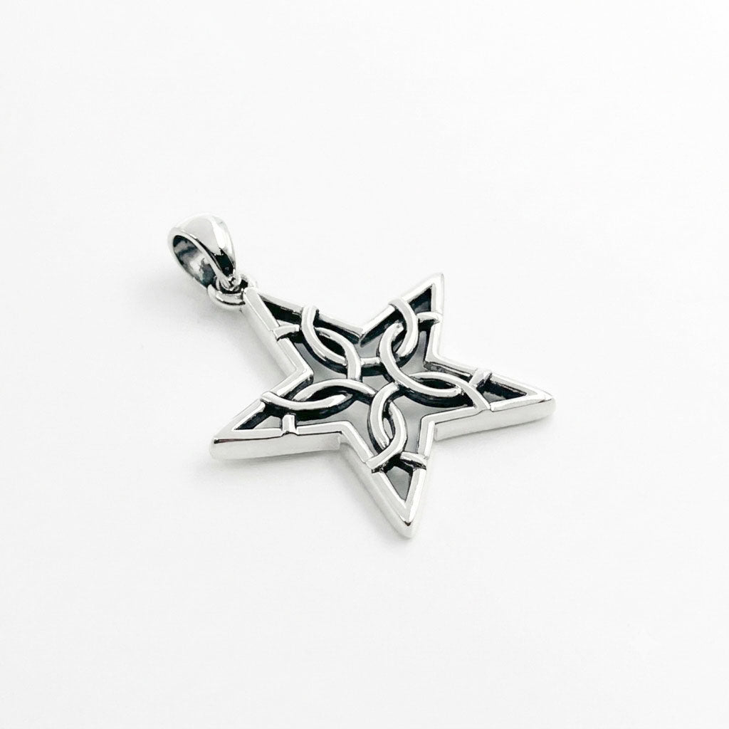 The Fifth Circle with Star Sterling Silver Pendant TPD5264