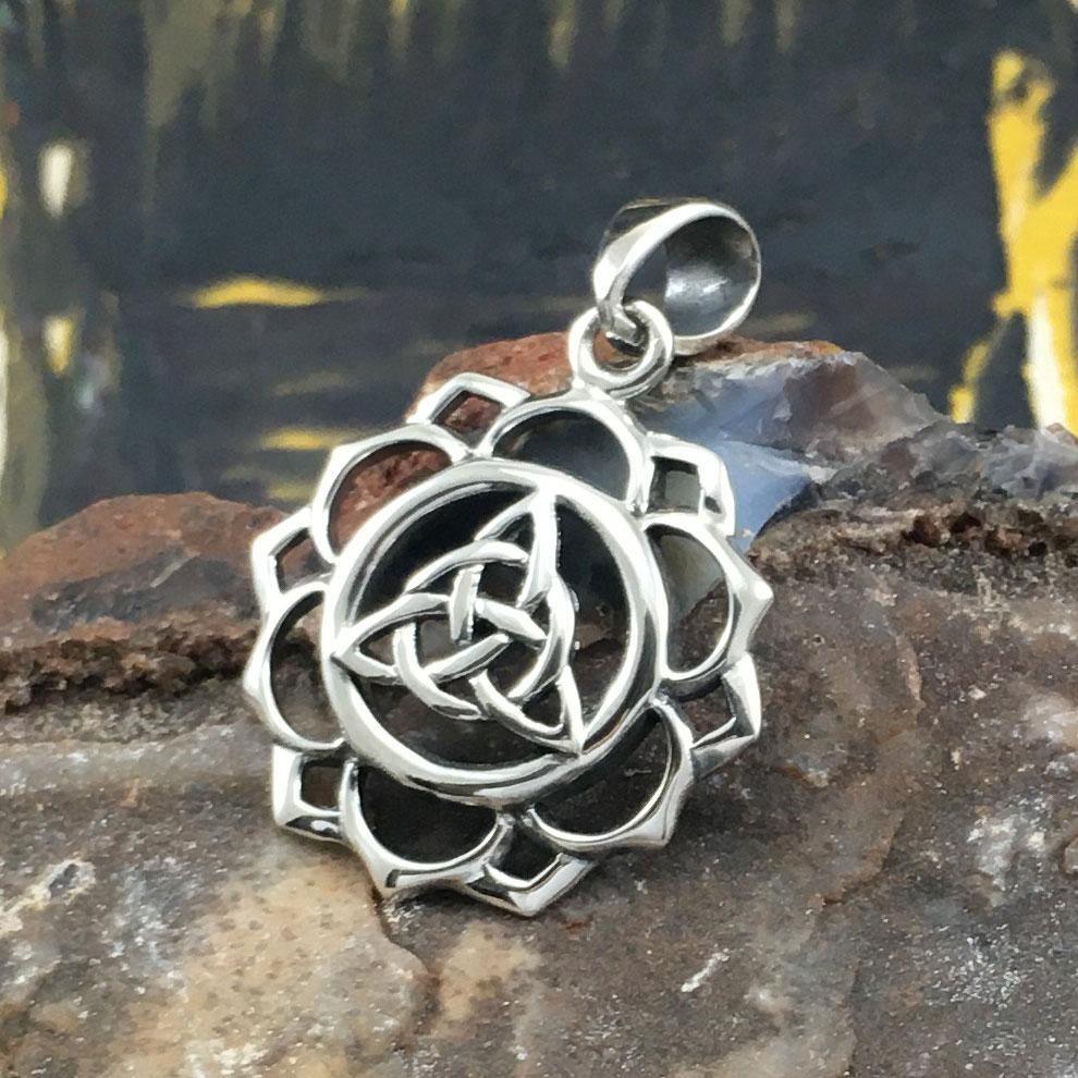 Triquetra Chakra Silver Pendant TPD5669