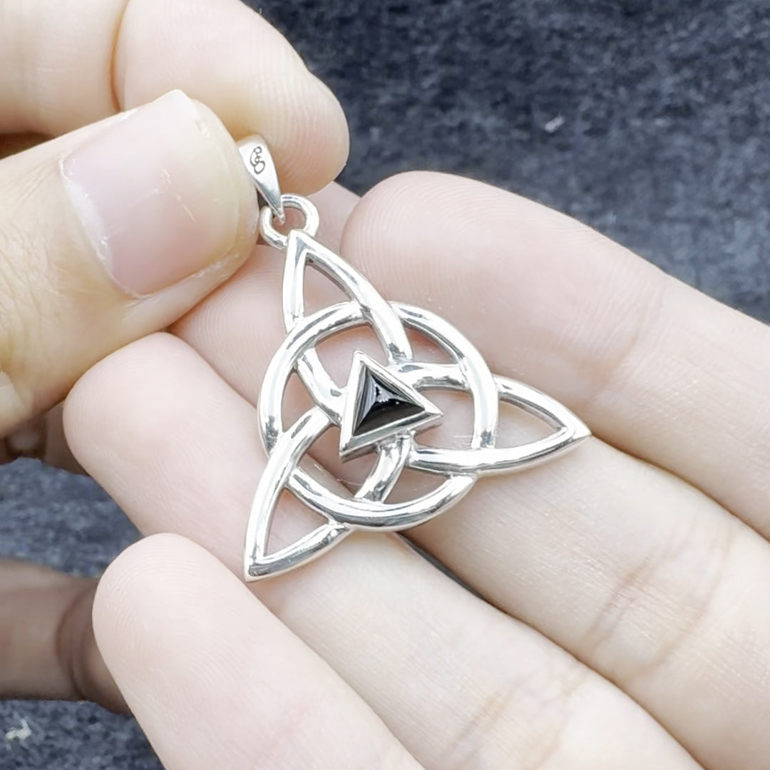 Celtic Triquetra Recovery Pendant with Gemstone TPD5837