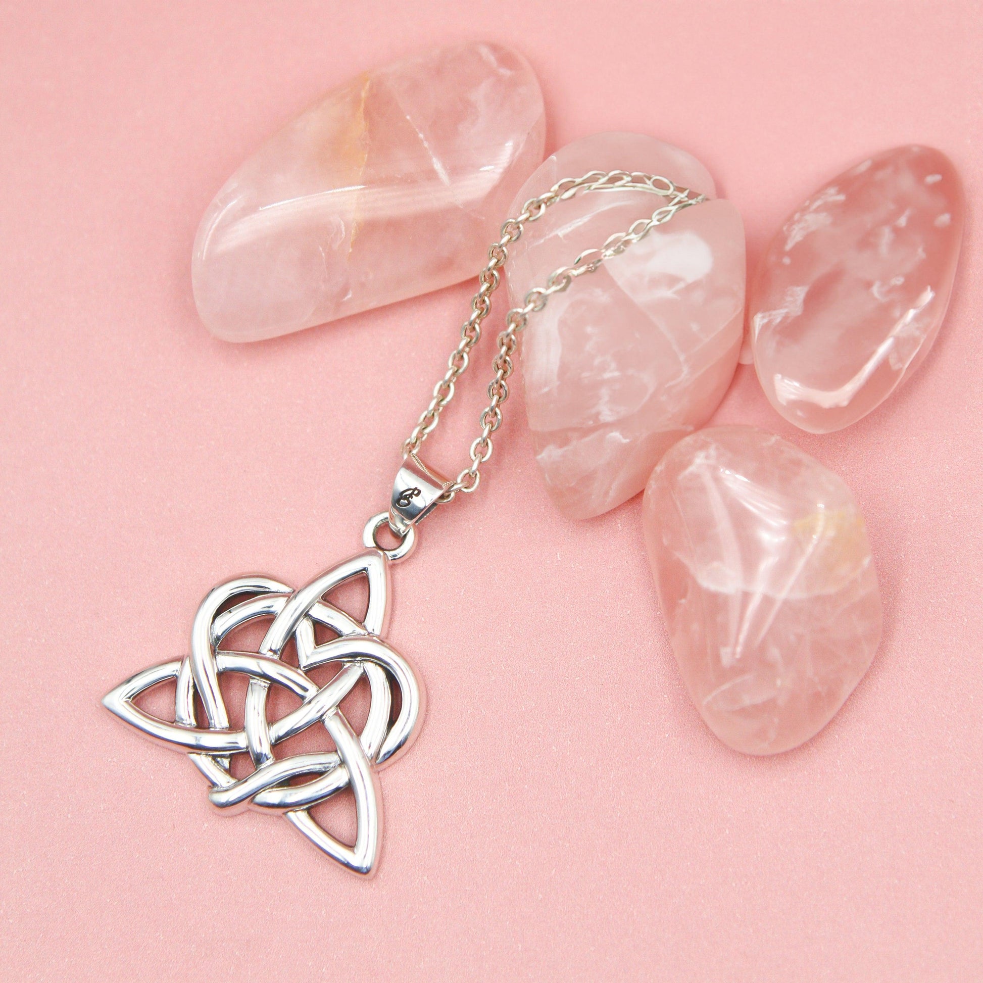 Elegance: Sterling Silver Enchanted Magic Celtic Triquetra Heart Pendant - TPD6195 by Peter Stone - peterstone.dropshipping