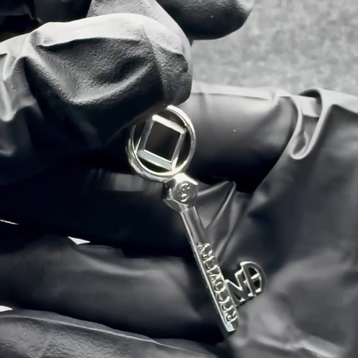 Peter Stone NA Recovery Key of Encouragement Sterling Silver Pendant TPD6359