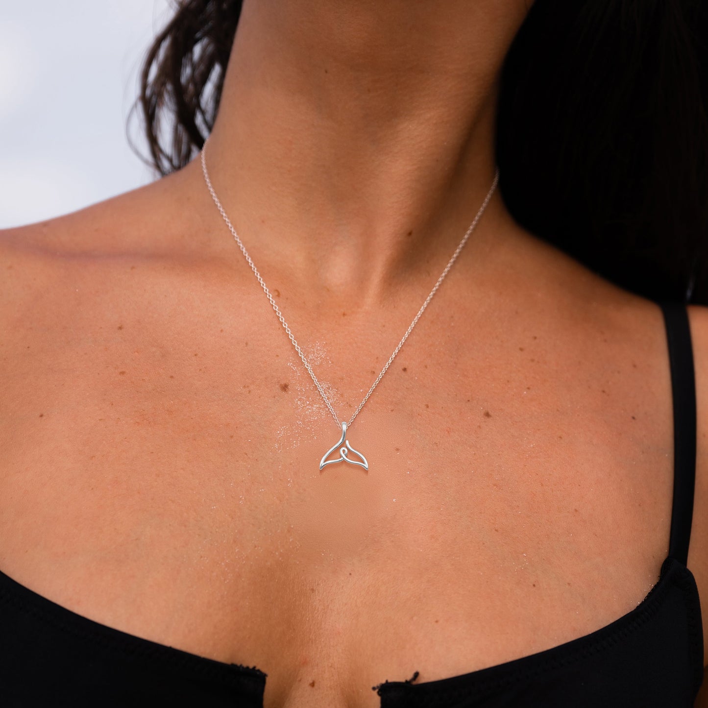 Whale Tail Minimal One Line Sterling Silver Pendant TPD6367