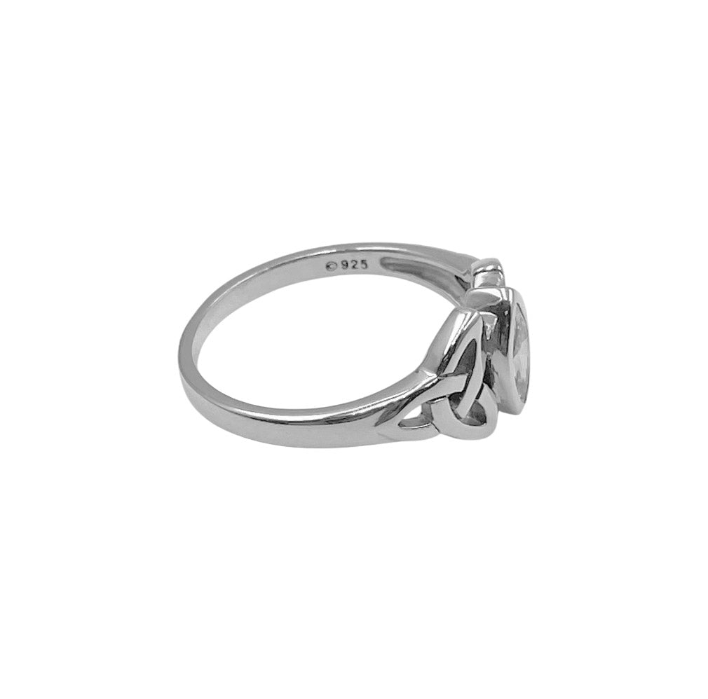 A Beautiful Tribute ~ Celtic Trinity Knot Sterling Silver Ring TR114 - 3A*