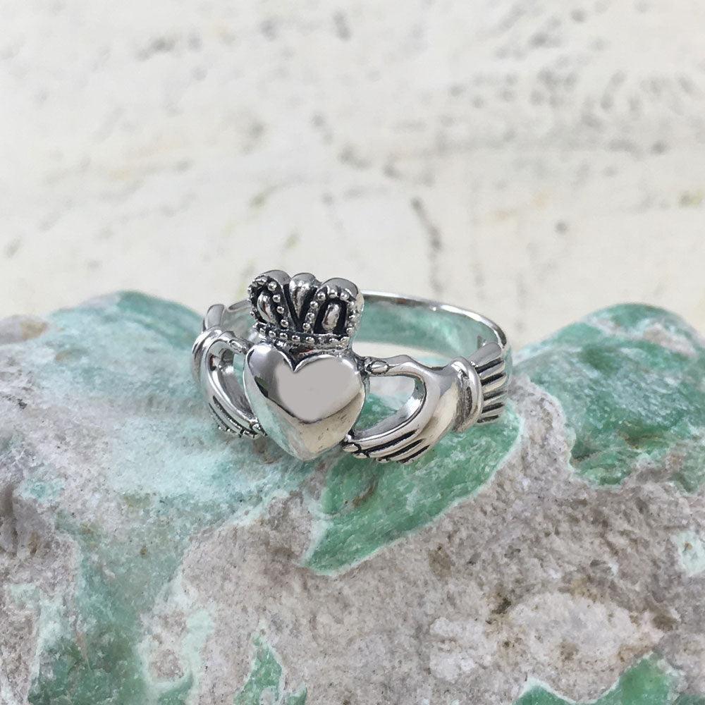 Celtic Claddagh Ring TRI1118