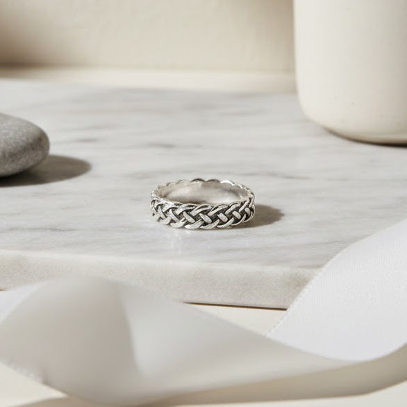 Celtic Knotwork Sterling Silver Ring TRI1587