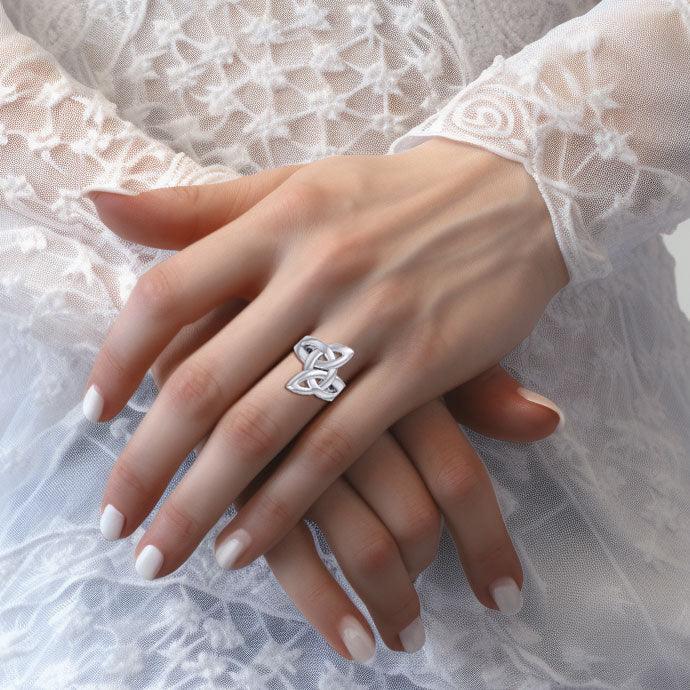 Double Trinity Knot Silver Ring TRI1592 - peterstone.dropshipping