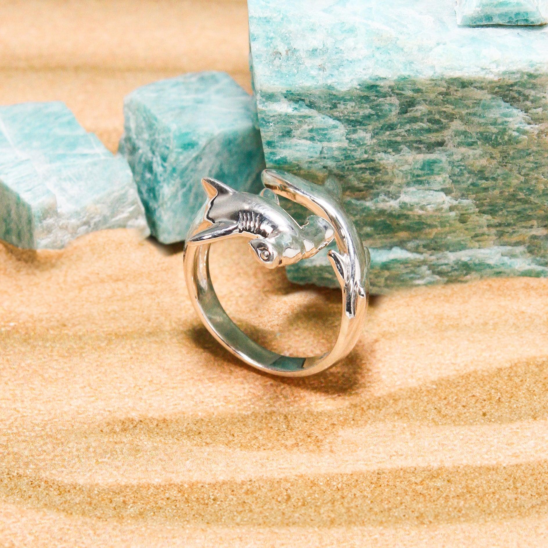 Independently strong hammerhead shark ~ Sterling Silver Jewelry Ring TRI1614