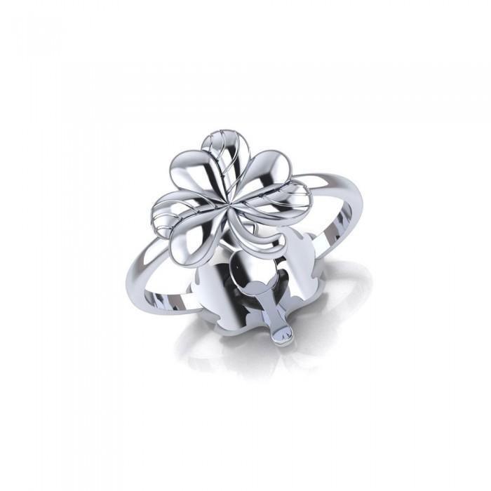 Double the royal symbolism in Shamrock and Thistle Sterling Silver Ring TRI1683