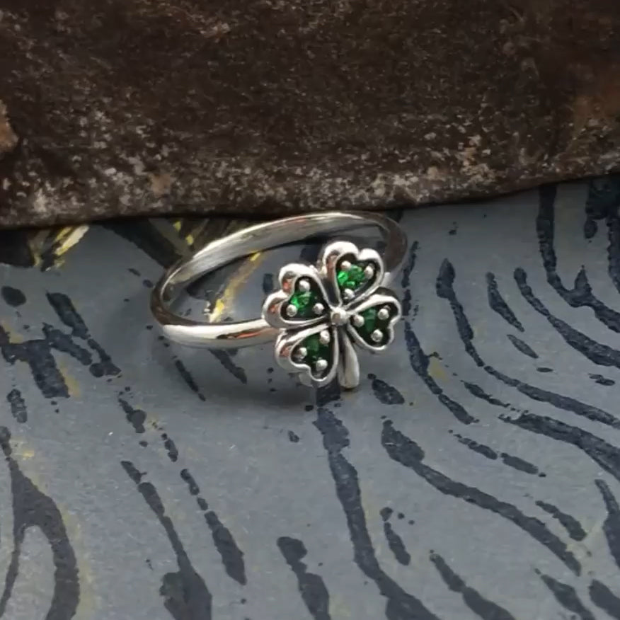 Lucky Four Leaf Clover Sterling Silver Ring with Gemstone TRI1934