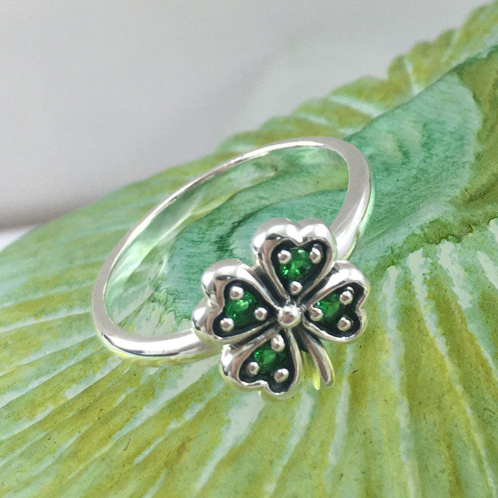 Lucky Four Leaf Clover Silver Ring with Gemstone TRI1934