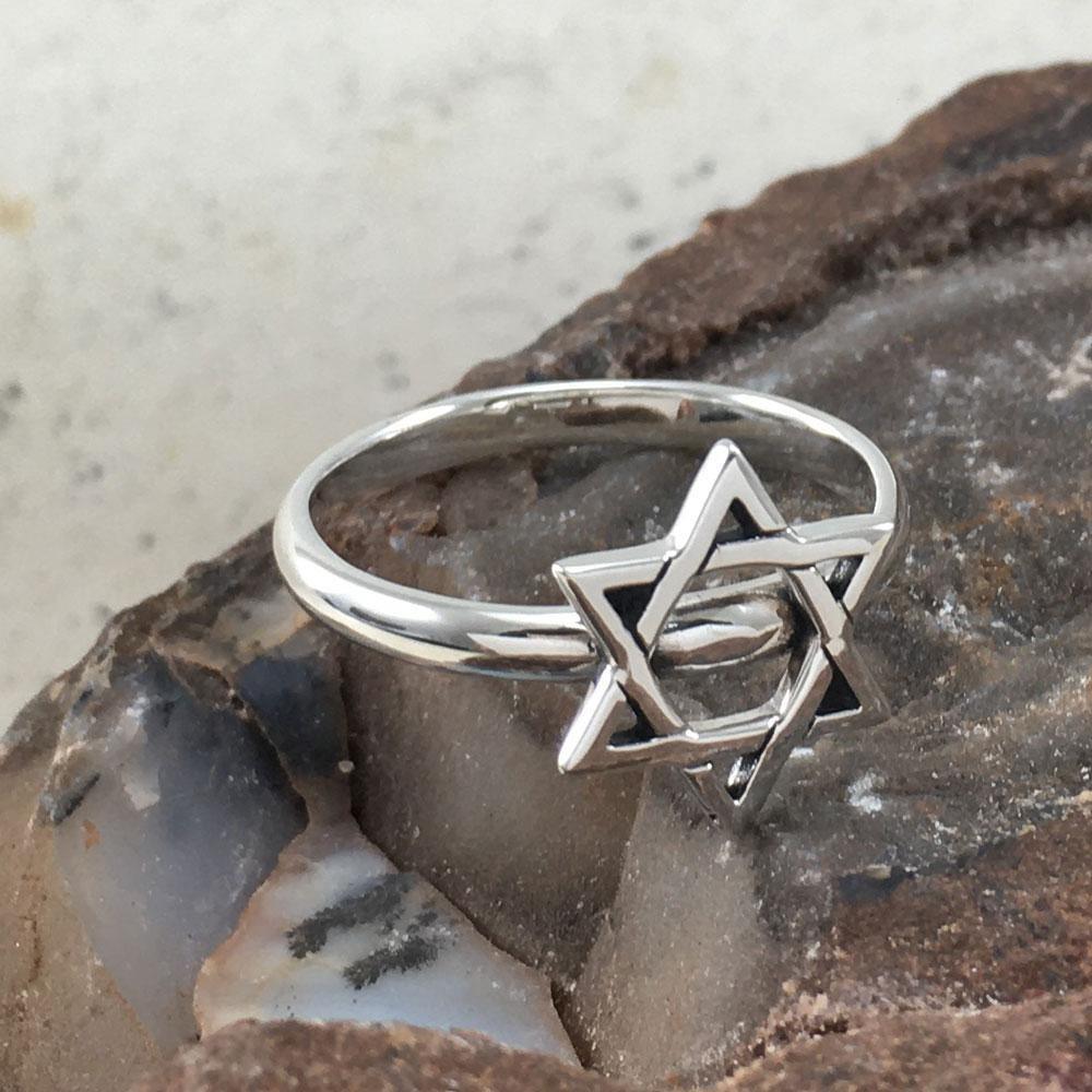 Star of David Silver Ring TRI2057