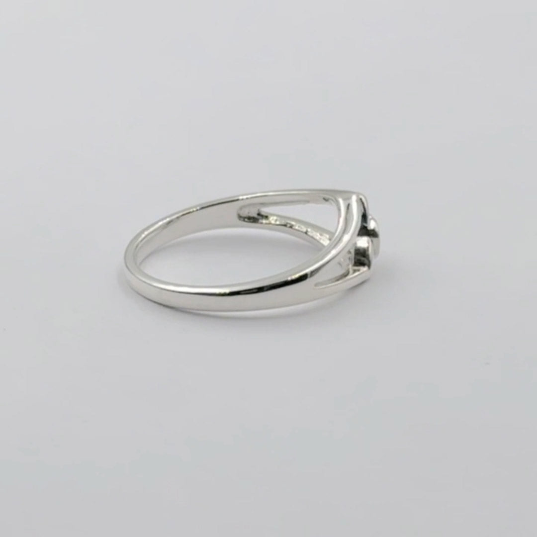 Celtic Trinity Knot Ring With Heart Gemstone TRI2309