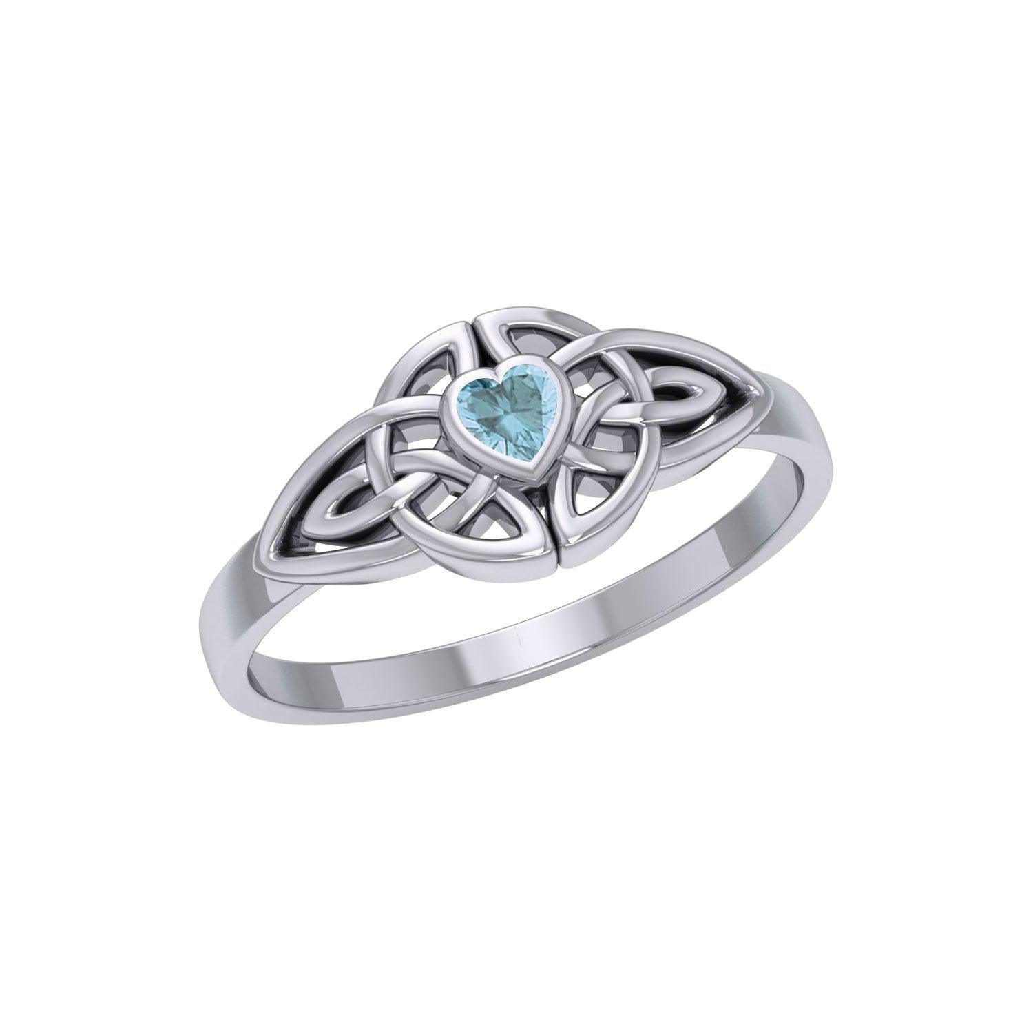 Celtic Knotwork Ring With Heart Gemstone TRI2310