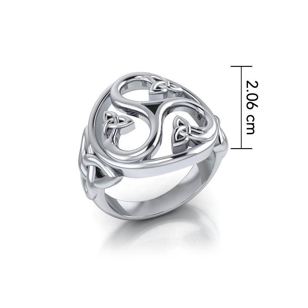 A unity of the three parts ~ Sterling Silver Celtic Triquetra Ring TRI633