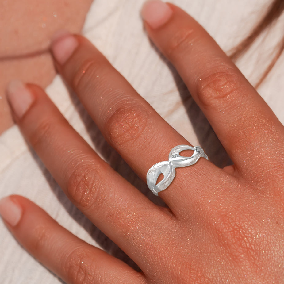 Elegance Sterling Silver Ring TRI863*