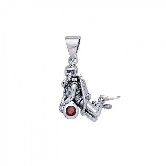 Diver Pendant TP2702