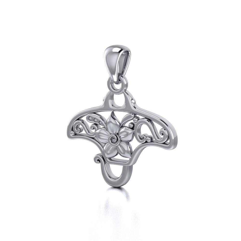 A worthwhile quest ~ Sterling Silver Manta Ray Filigree Pendant TPD5137
