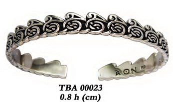 Manannan’s Waves ~ Cari Buziak Celtic Knot Triquetra Wave Cuff Bracelet TBA023