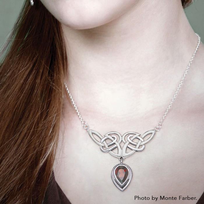 Celtic Knotwork Silver Necklace TN132