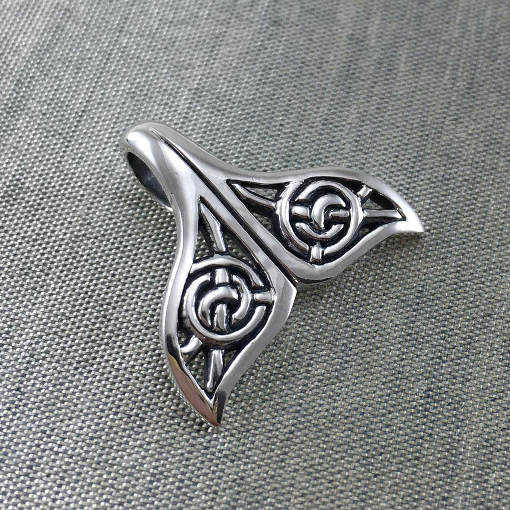 Celtic Spiral Whale Tail Silver Pendant TPD5704 - Wholesale Jewelry