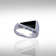 Modern Triangle Inlaid Silver Ring with Side Motif TR3372 Ring