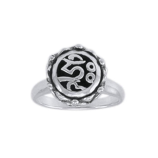 Om Mani Padme Hum Ring TRI1216