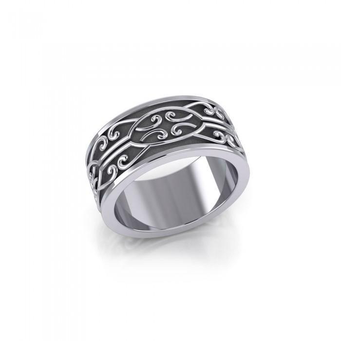 Modern Celtic Spiral Ring TRI670