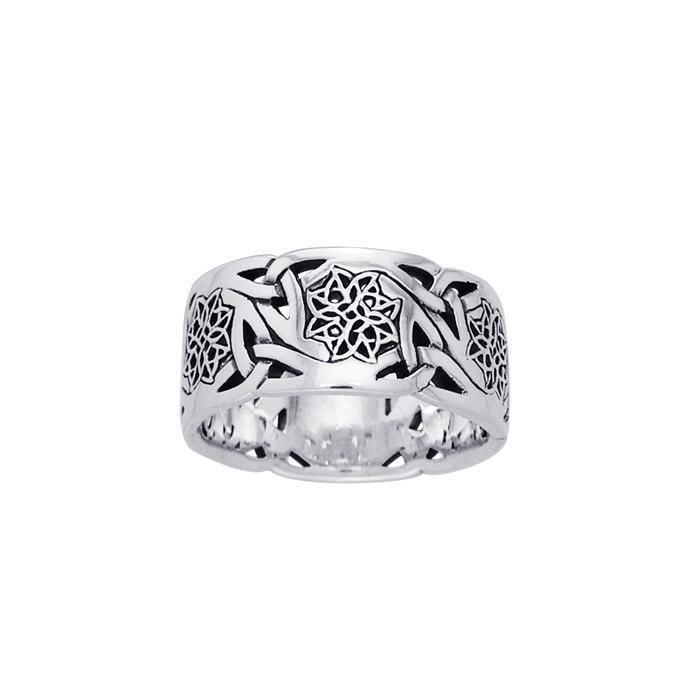 Celtic Triquetra Star Ring TRI874