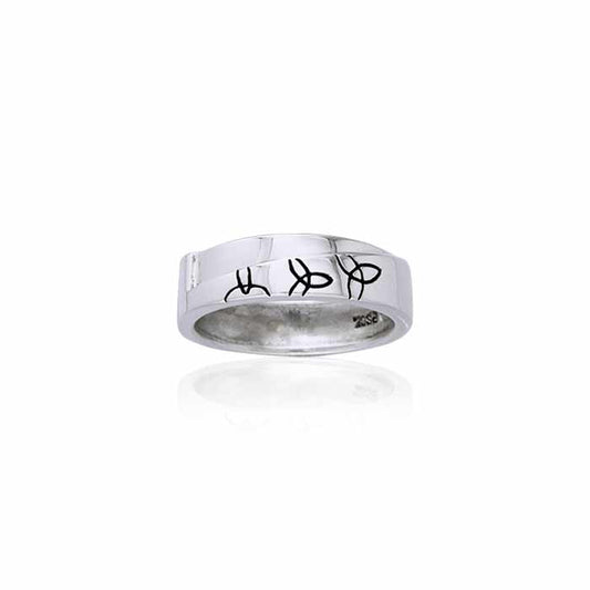 Celtic Trinity Knot Silver Ring TRI892 Ring