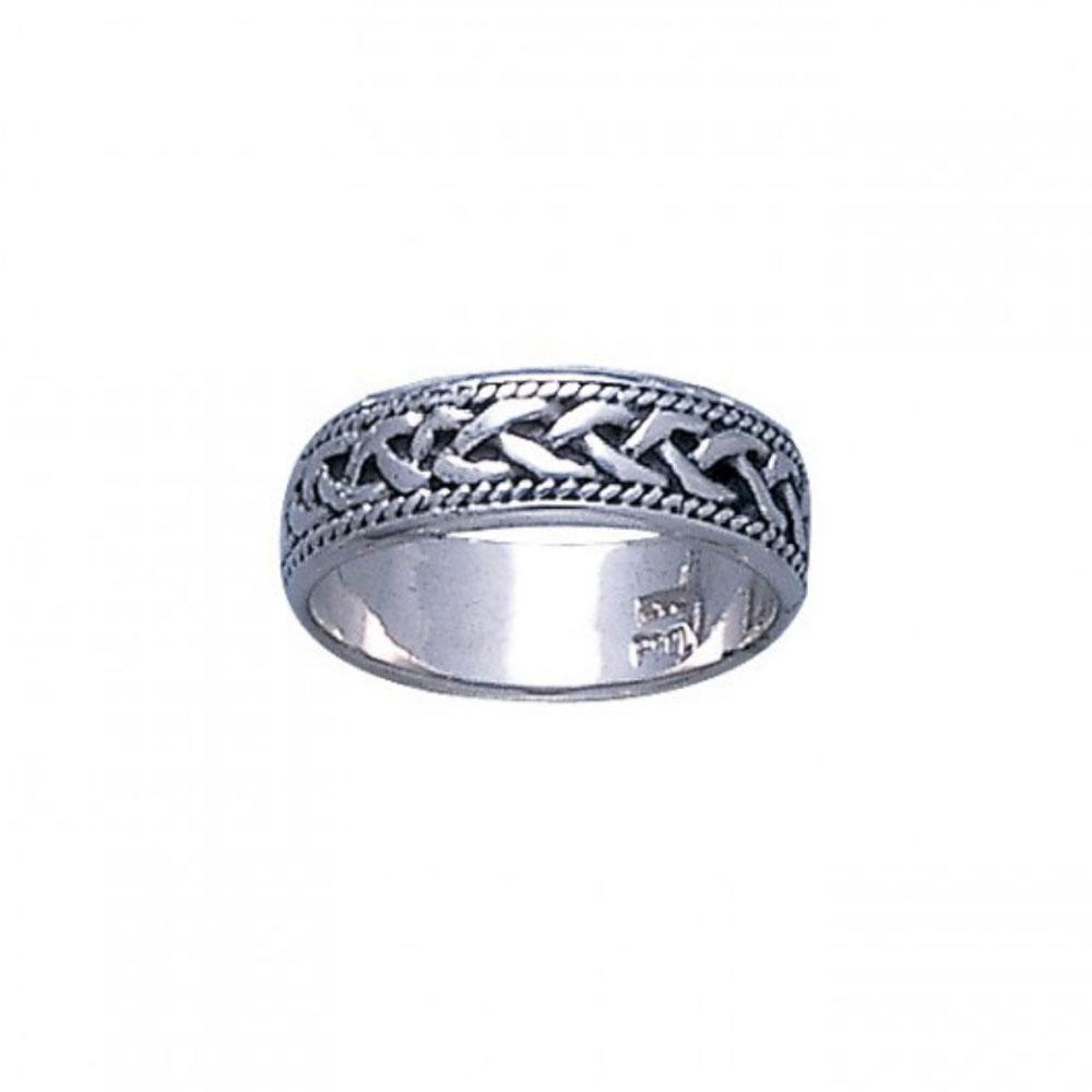 Celtic Knotwork Ring TR041